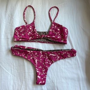 Acacia Pawela Top and Lima Bottom in Pink Batik